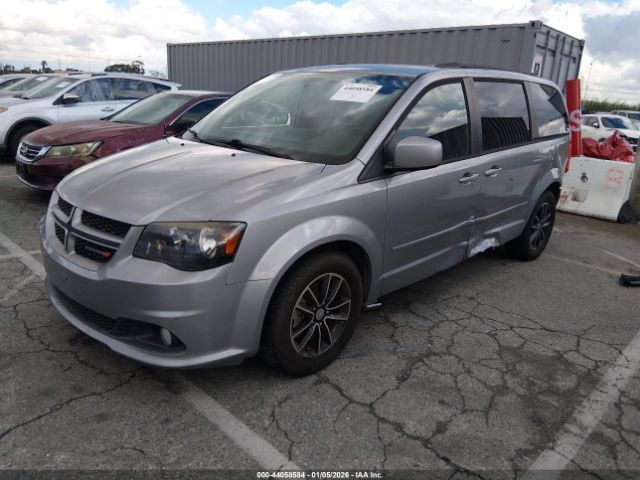 Dodge Grand Caravan Image 3