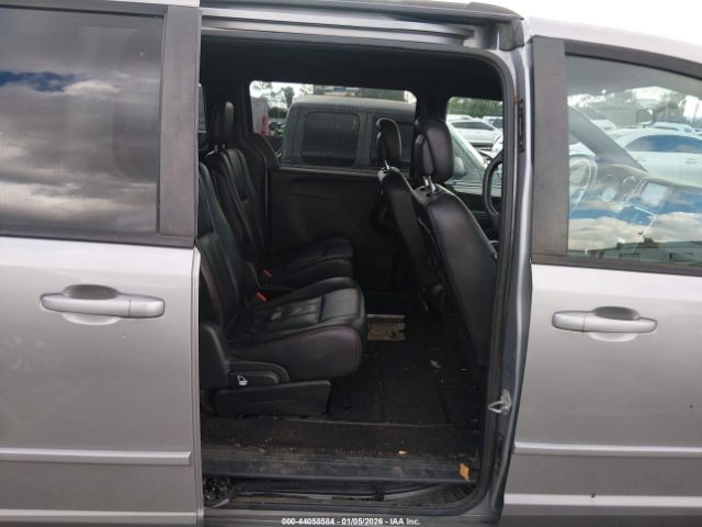 Dodge Grand Caravan Image 5