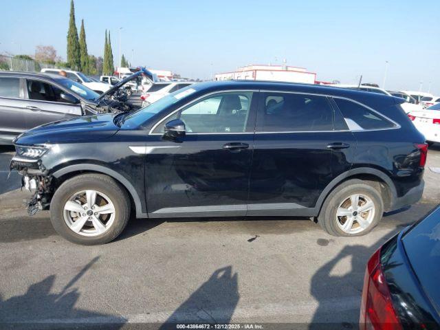 Kia Sorento Lx Image 11