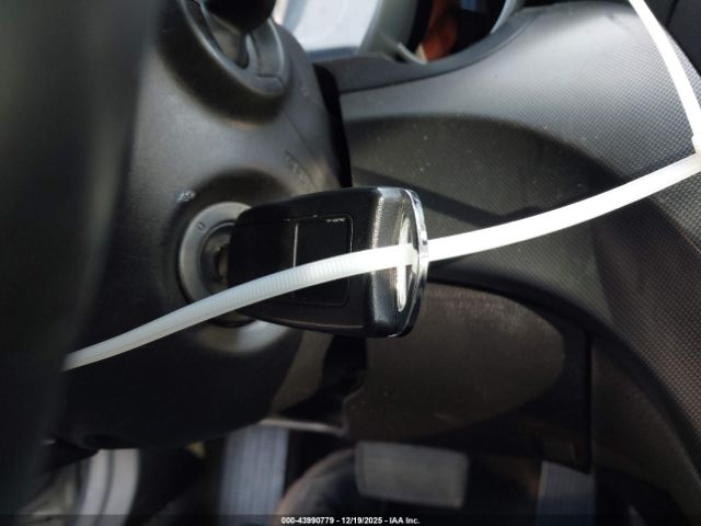 Acura TL 3.5 Image 2