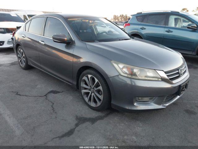  Salvage Honda Accord