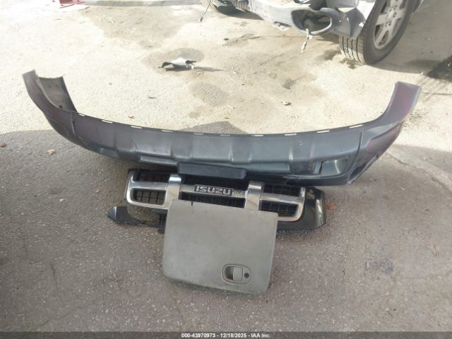 Isuzu Ascender S Image 10