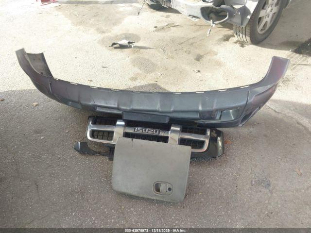 Isuzu Ascender S Image 10