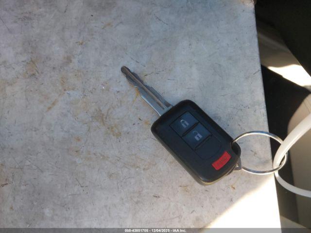 Mitsubishi Outlander 2.0 Es 2wd Image 13