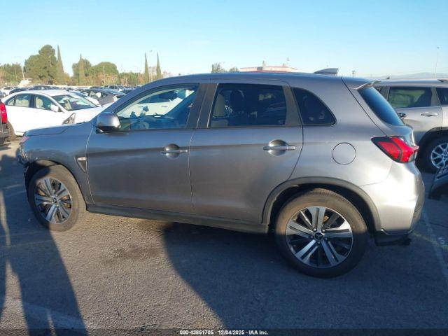 Mitsubishi Outlander 2.0 Es 2wd Image 12