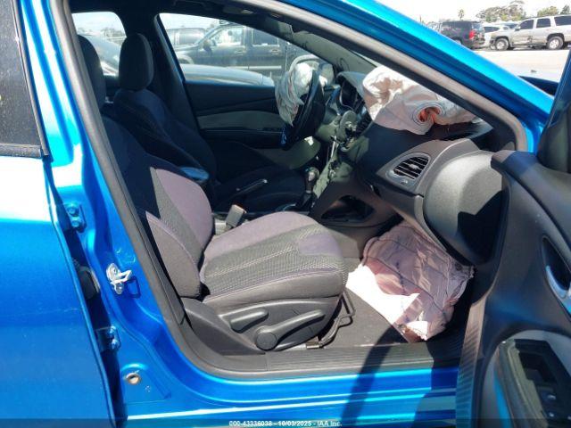 Dodge Dart Sxt Image 2