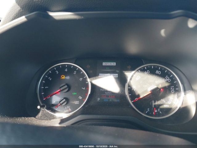 Toyota RAV4 Xle Image 7